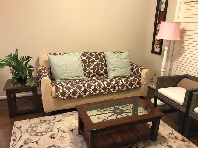 Building Photo - 1711 Old Spanish Trl