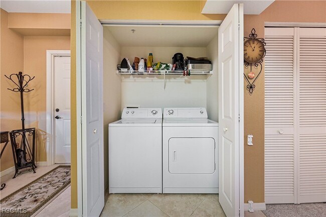 Building Photo - 20201 Estero Gardens Cir