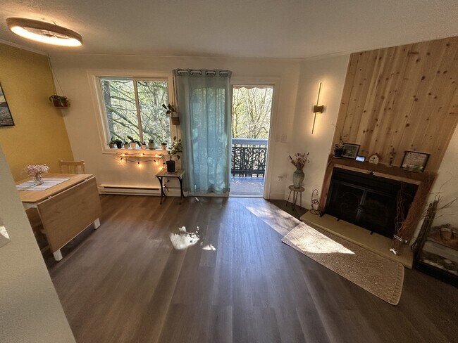 Building Photo - 12750 SE 110th Ct