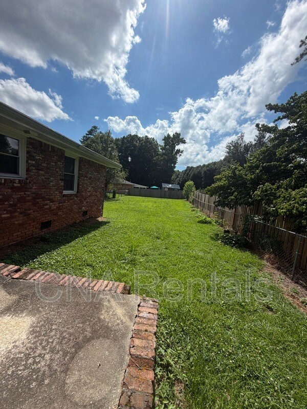 Building Photo - 2691 Stoney Brook Ln