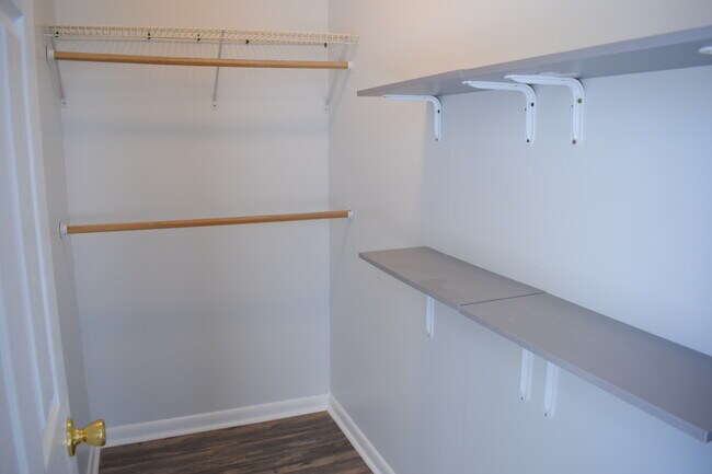 Building Photo - 1301 Kornegay Ave