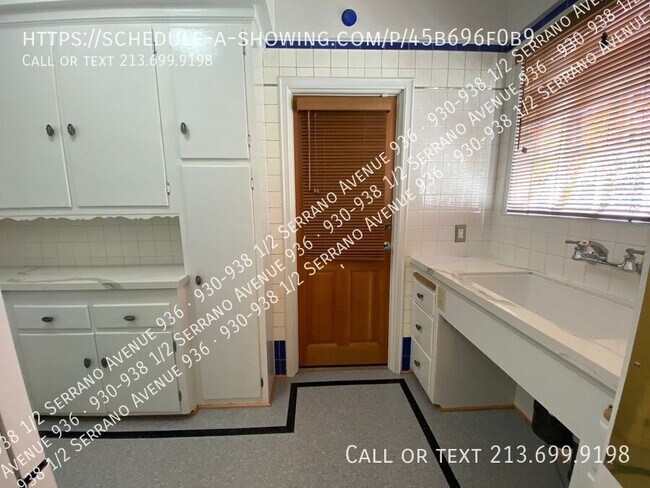 Building Photo - 930-938 1/2 Serrano Avenue 936-