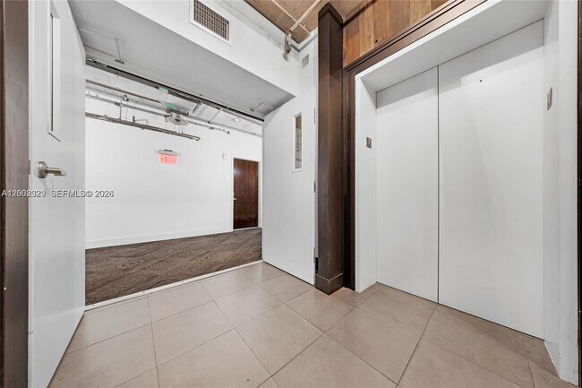 Building Photo - 690 SW 1st Ct