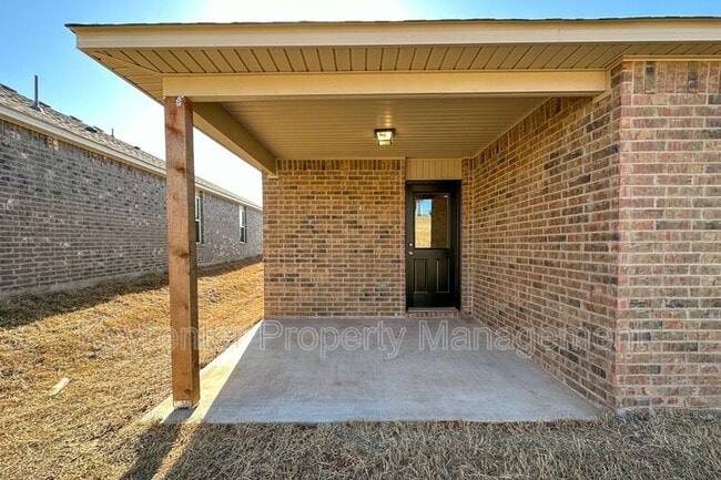 Building Photo - 11717 NW 95th St
