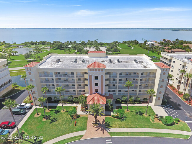Primary Photo - 732 Bayside Dr