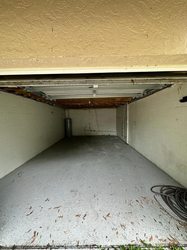 Building Photo - 6420 S Adelia Ave