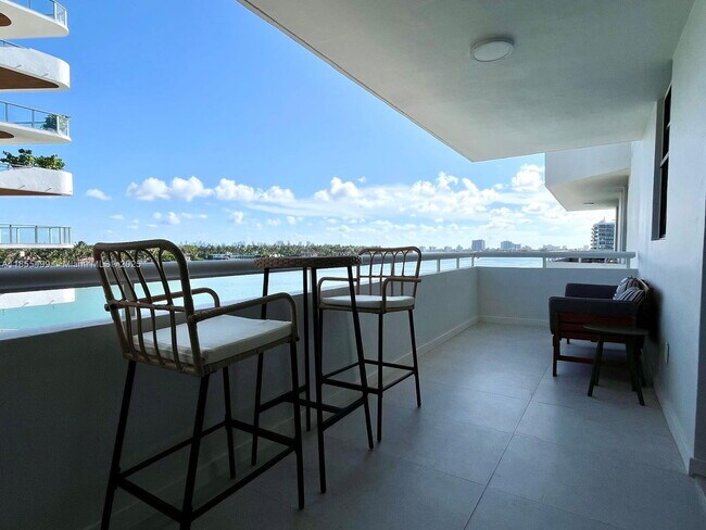 Building Photo - 6820 Indian Creek Dr