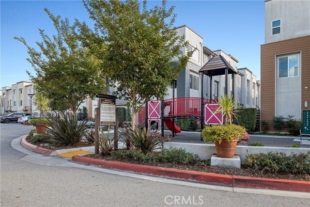 Building Photo - 14424 Lily Ln