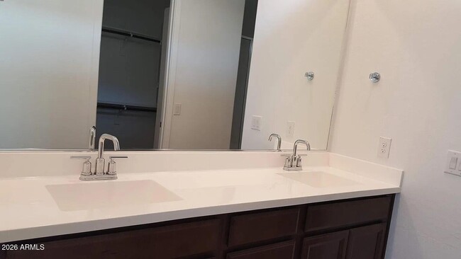 Building Photo - 16424 W Questa Dr