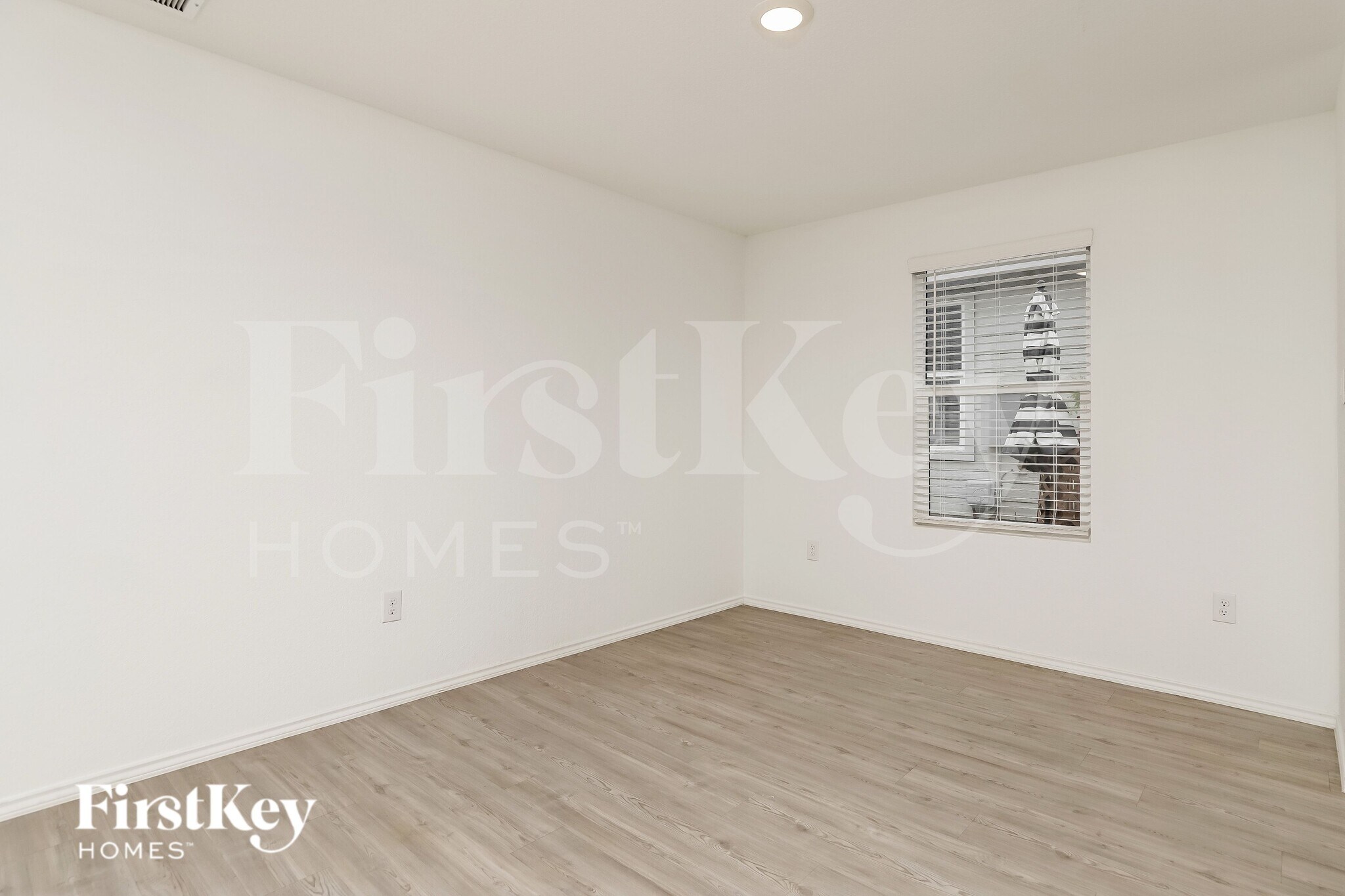 Building Photo - 7242 Plow Run