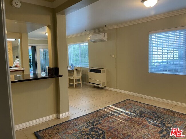 Building Photo - 1516 Talmadge St