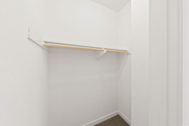 Building Photo - Love your life at Escaya in Chula Vista! 4Bed/2.5Ba attached garage home for rent
