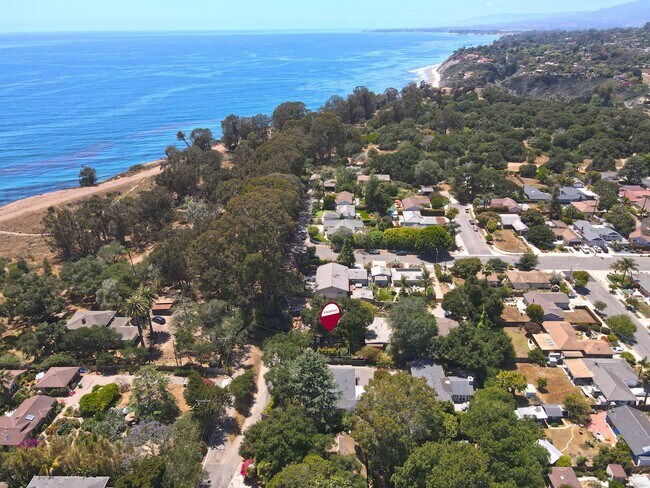 Building Photo - Furnished Mesa Hideaway!