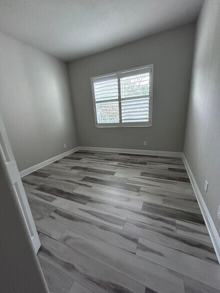 Building Photo - 1574 N Dimaggio Path