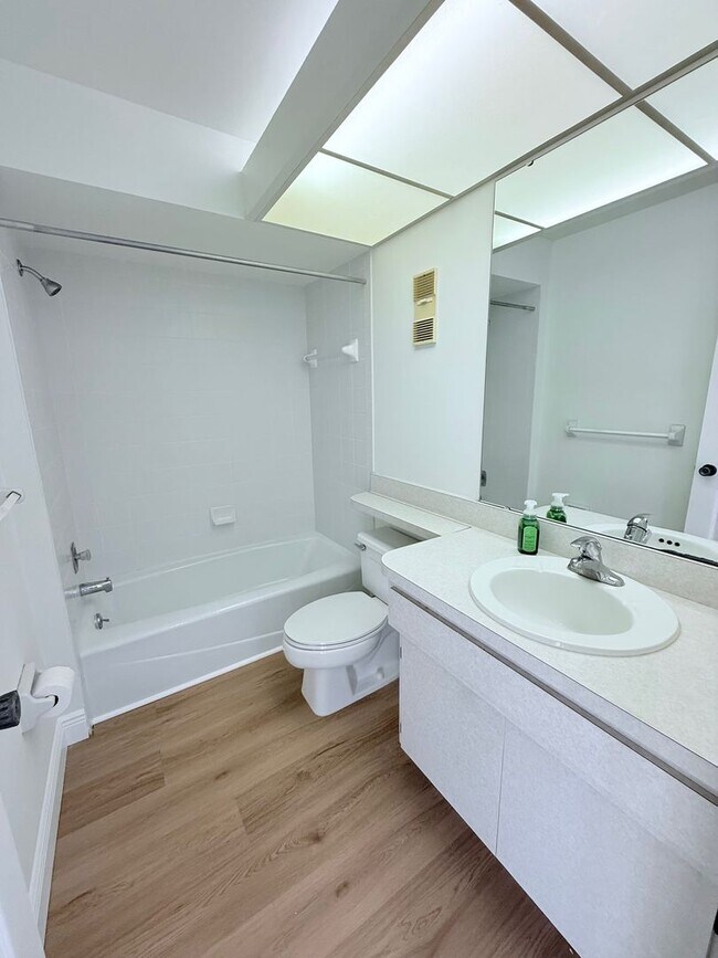 Building Photo - Newly Listed 2-Bed/2-Bath Condo for Rent i...