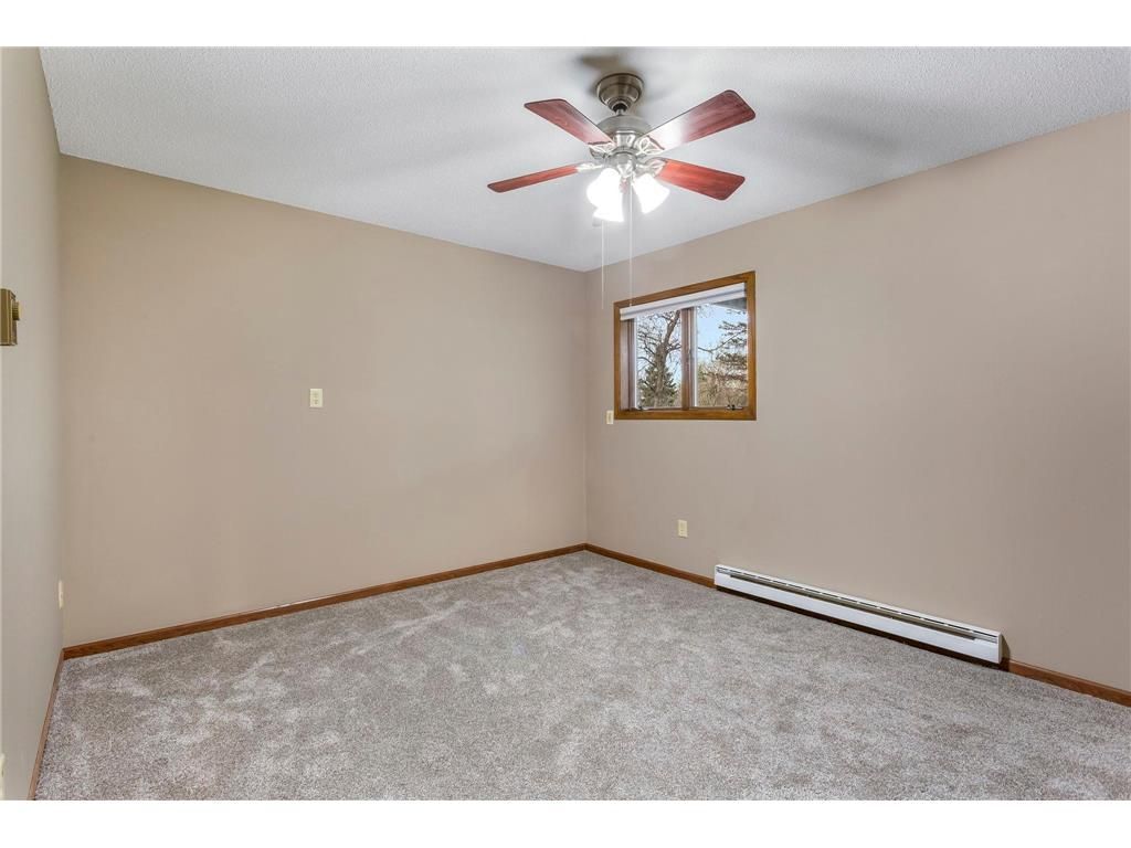 Building Photo - 615 High Ridge Rd