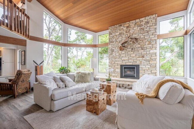 Building Photo - 18 Deer Stalker Path