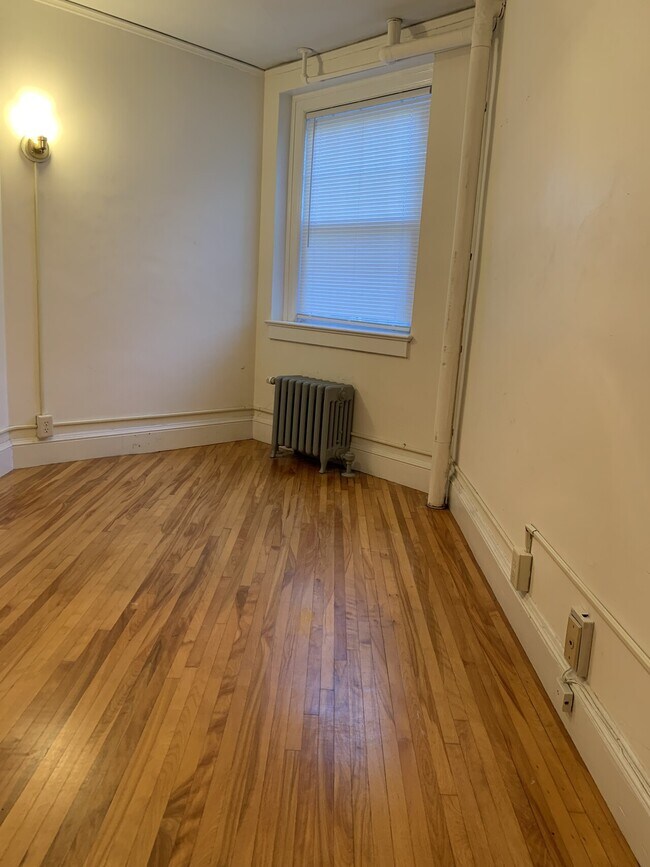 Colonial VT 17 Church St Saint Johnsbury VT 05819 Apartment Finder