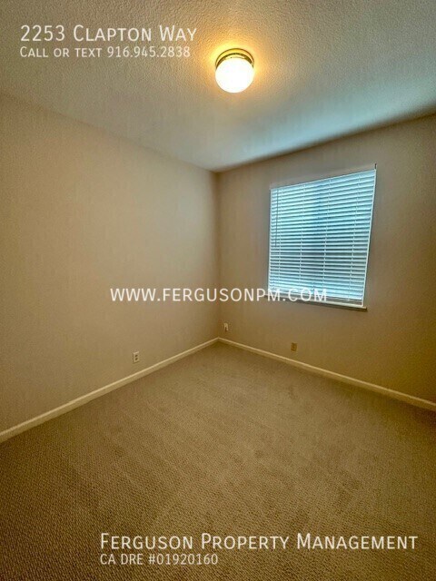 Building Photo - 2253 Clapton Way