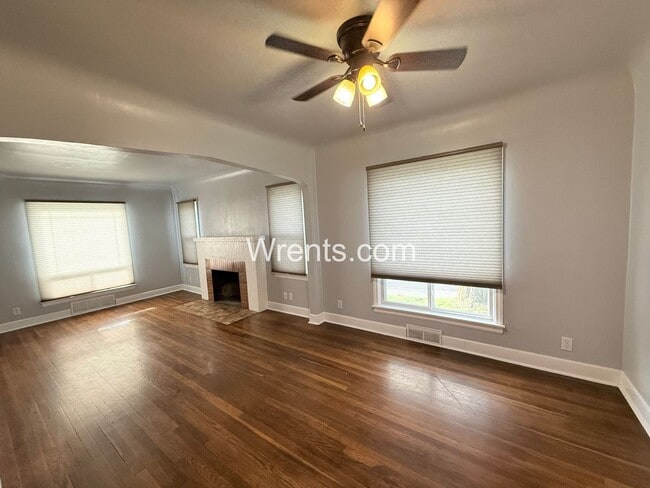 Building Photo - Beautiful 5-Bed, 2.5-Bath Home in the Heart of Spokane