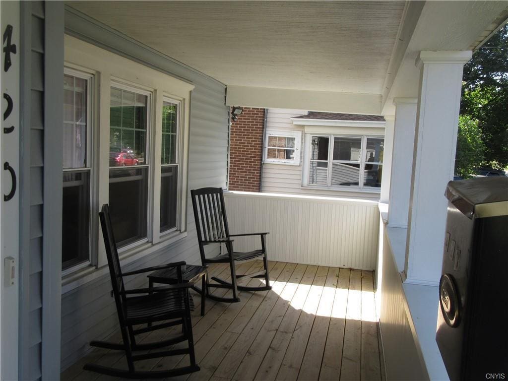 Building Photo - 420 Durston Ave