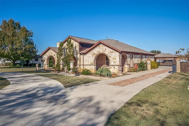 Building Photo - 308 Sheri Ln