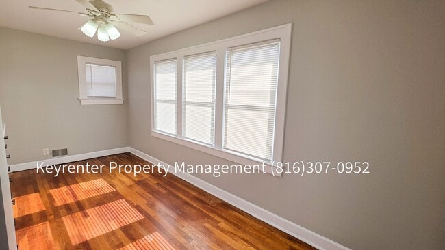 Building Photo - 1418 N 27th St