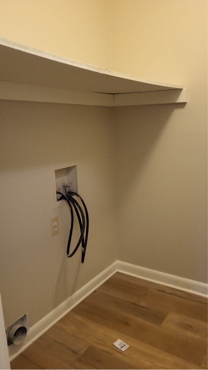 Building Photo - 146 Summerview Dr