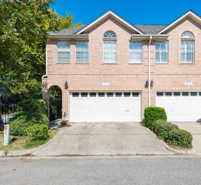 Primary Photo - 5006 Nolda St