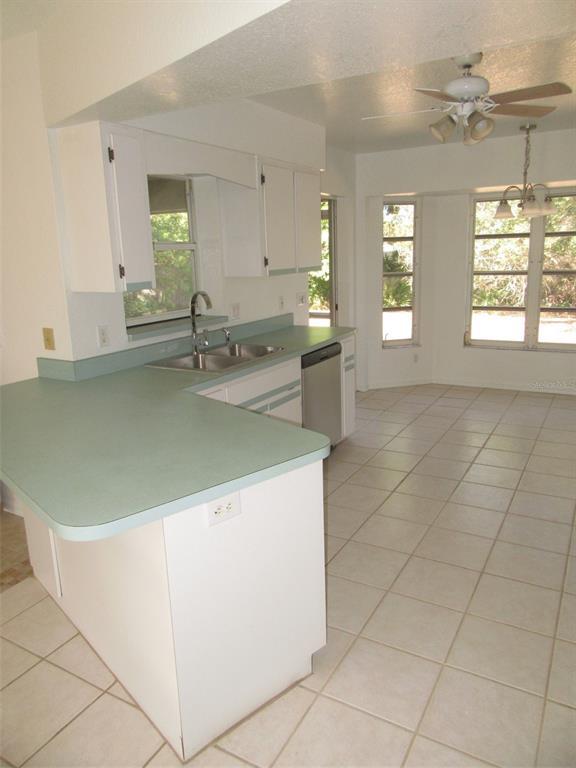 Building Photo - 23252 McQueeney Ave