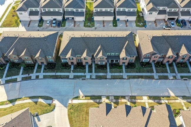 Building Photo - 15827 Sundew Prairie Dr