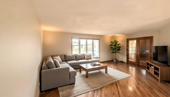 Building Photo - 1125 Charlene Ln