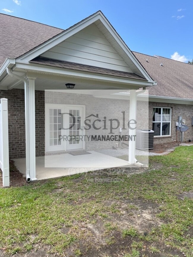 Building Photo - 169 Regency Cir