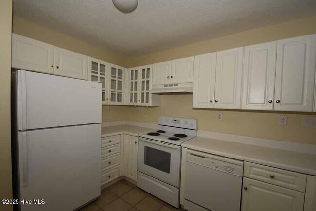 Building Photo - 1122 Turtle Creek Rd