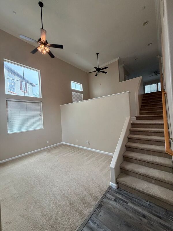 Building Photo - 33770 Willow Haven