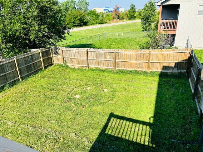 Building Photo - Beautiful Single Family Home, Sutter Woods...