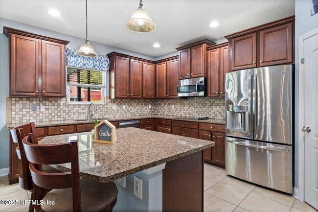 Building Photo - 11725 Paddock Gates Dr