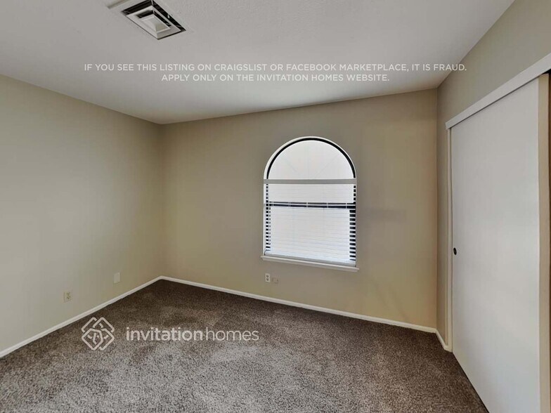 Building Photo - 2250 Horse Creek Cir