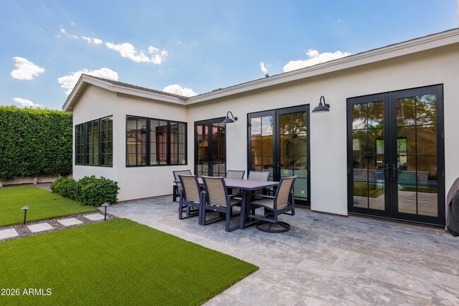 Building Photo - 5309 N 33rd St