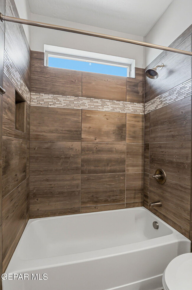 Building Photo - 1408 Dominic Anakin Dr