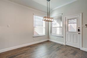 Building Photo - 225 Palmerston Dr