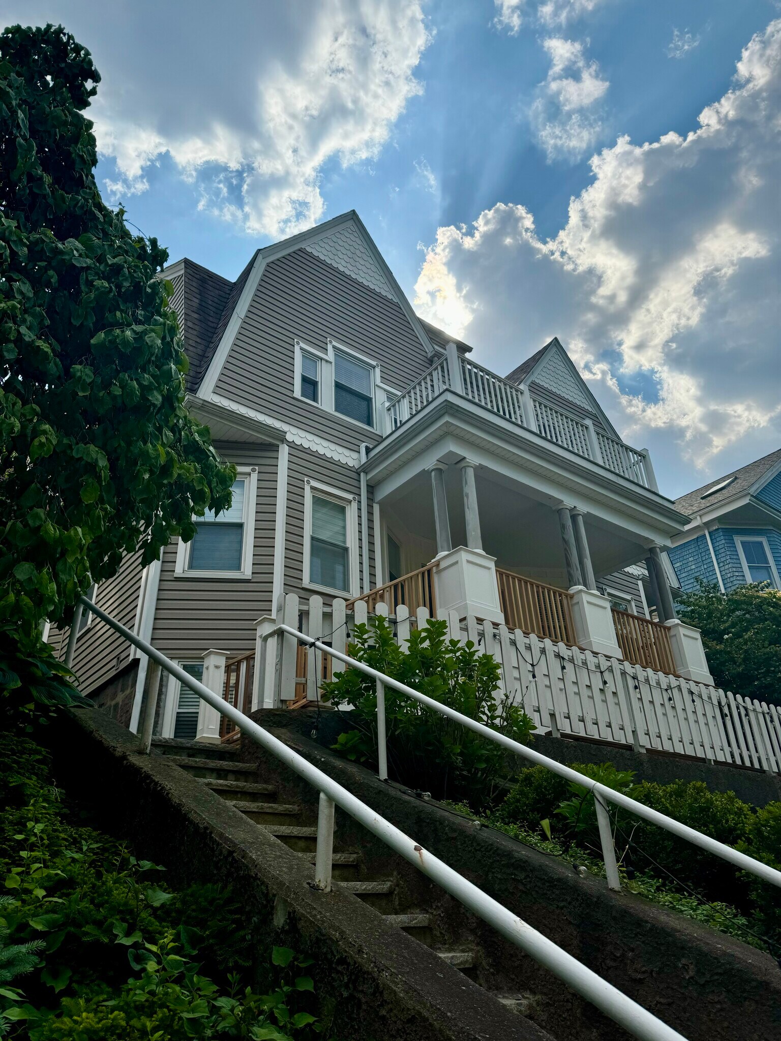 Building Photo - 32 Atherton Rd