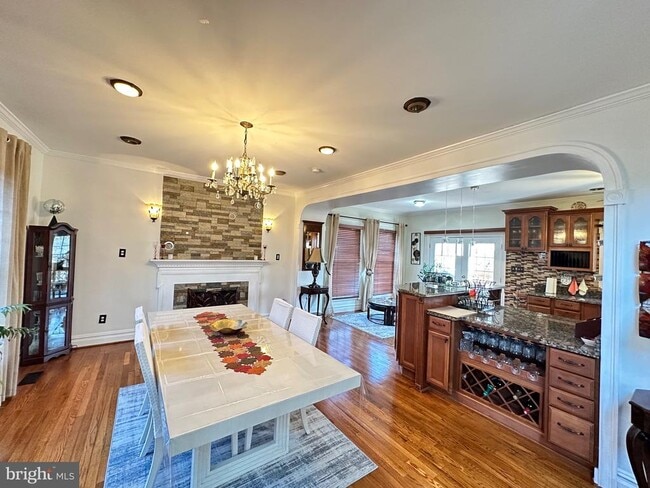 Building Photo - 6109 Cloud Dr