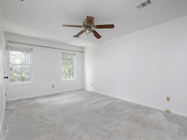 Building Photo - 2163 Heritage Trace Dr