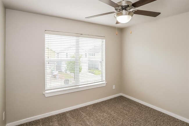 Building Photo - 4327 Darter St