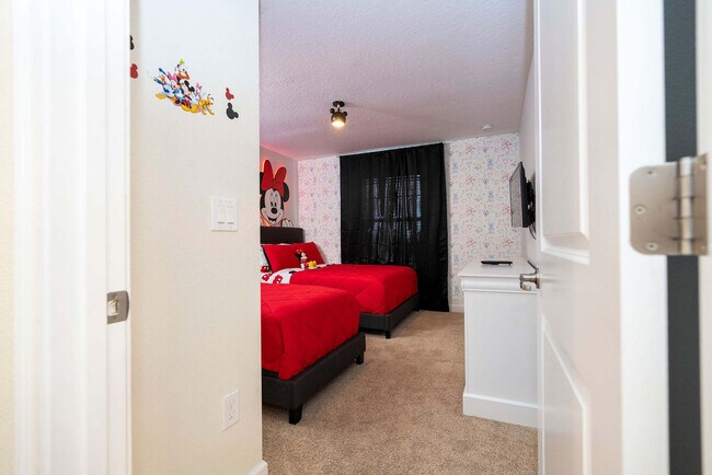 Building Photo - 3153 Pequod Pl