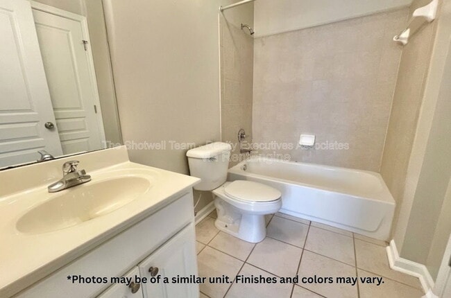 Building Photo - 3708 Spruce Ridge Way