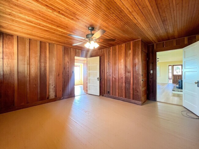 Building Photo - 4398 Atlas Peak Rd