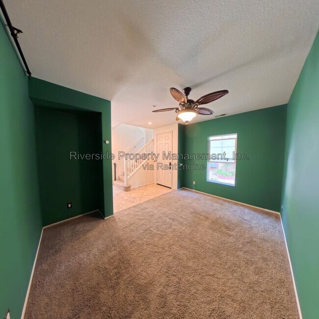 Building Photo - 4031 Cey Ct