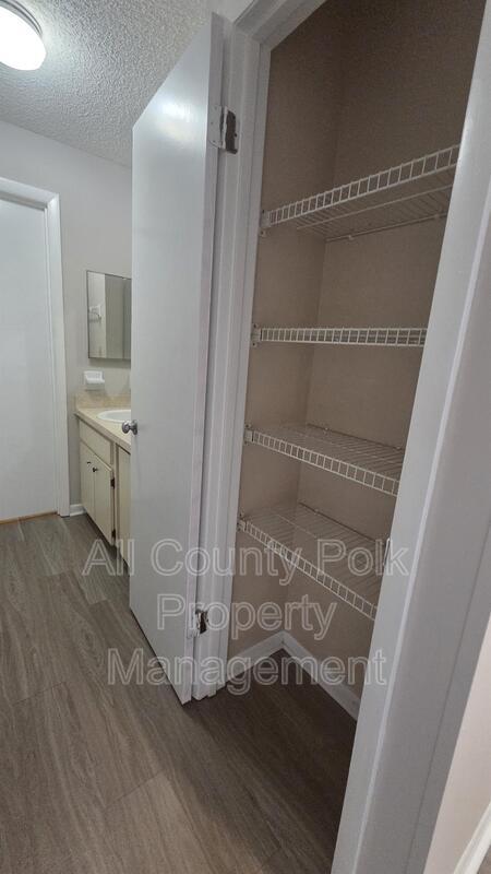 Building Photo - 1642 Crystal Park Cir
